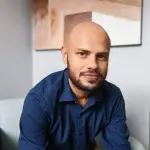 Xander Levendal<br />
Legal Advisor